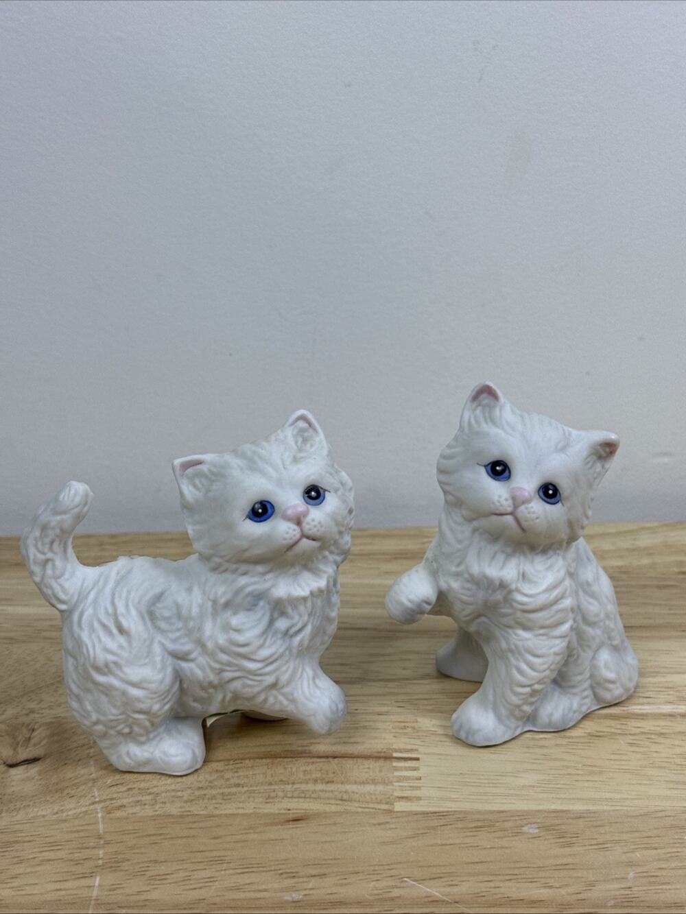 Vintage White Persian Kitty Cat Figurines Set of Two Homco Porcelain Blue Eyes